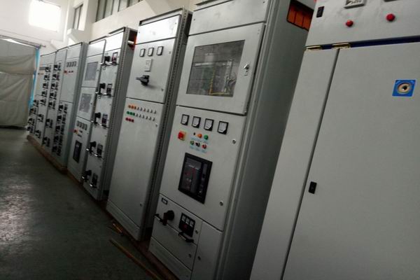 柳州配电柜-3683厂家配电柜的基本作用有哪